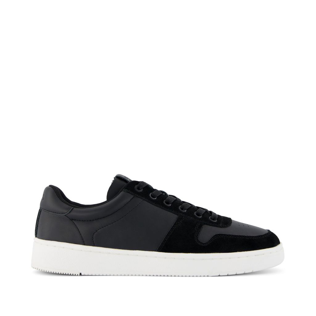 TRVL LITE Court Black Leather Sneaker Side View