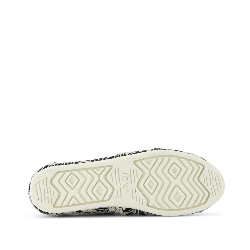 Alpargata Classic - Black Floral Eyelet Bottom Sole View