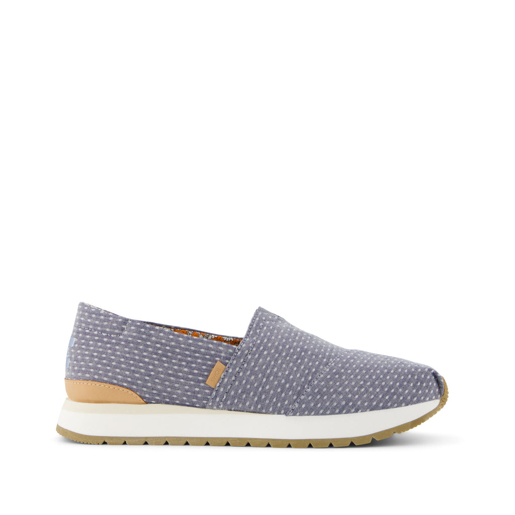 Resident Plus - Niagara Mist Chambray Dot Side View
