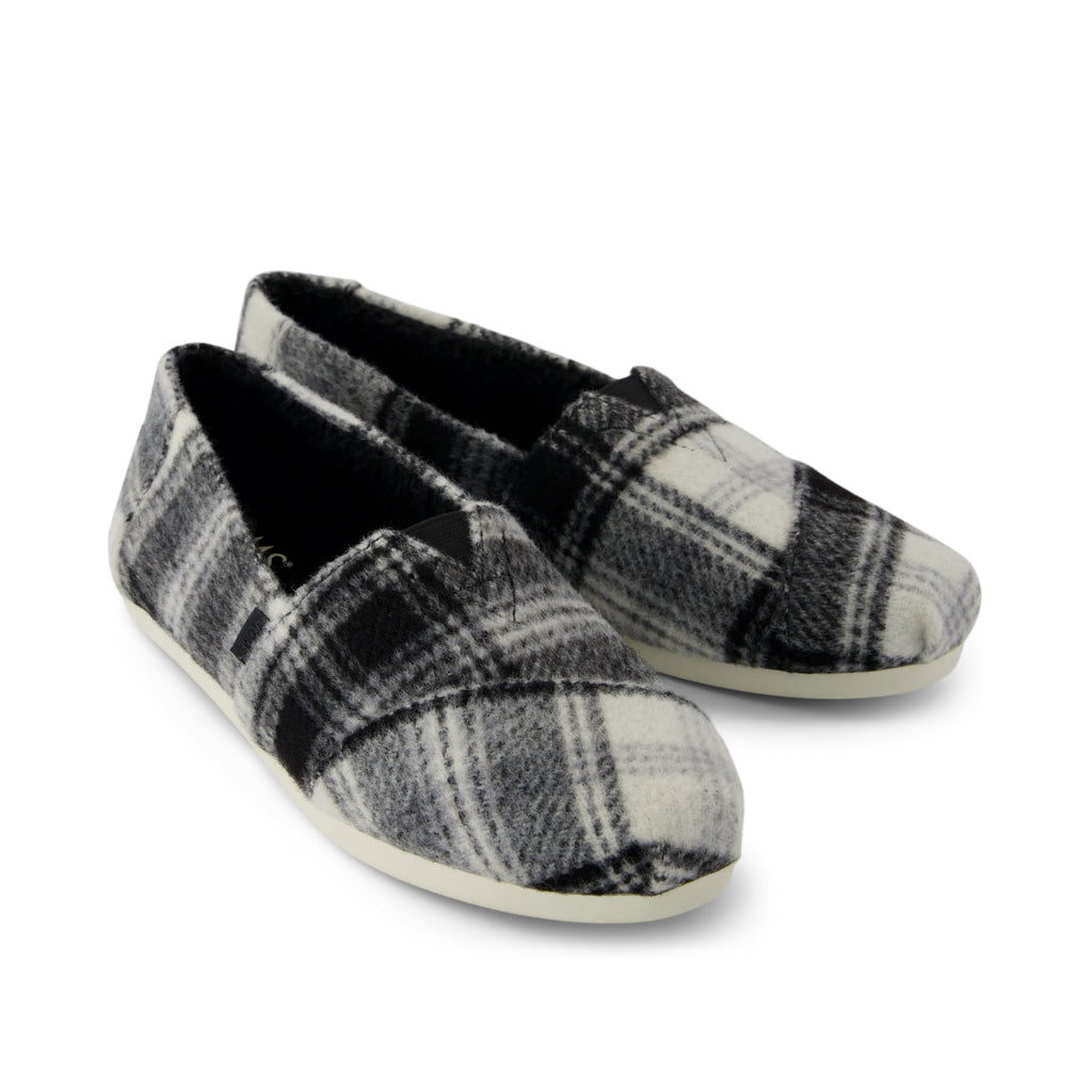 Alpargata Classic - Black Cozy Plaid Front View