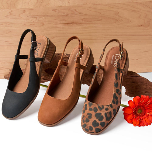 Laydown image of the amber brown Jaclyn Slingback heels