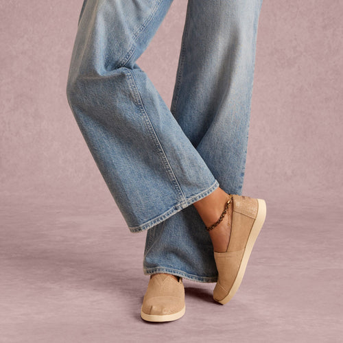 On model image of the Womens Alpargata Plus Bronze Metallic Crosshatch Suede