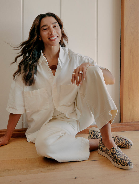 Hannah Bronfman wearing the Alpargata Plus Natural Leopard Spots.