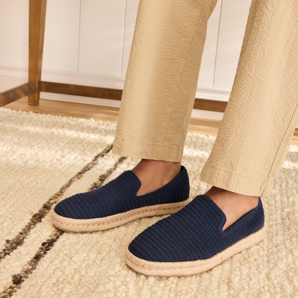 On model image of the Mens navy mesh Santiago espadrille
